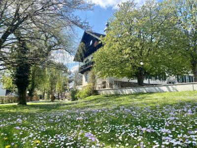 Landheim im Frühling