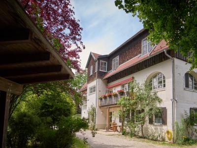 Landheim Ammersee, Aussenansicht Haus Elisabeth