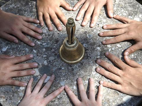 Die Glocke und der Ring