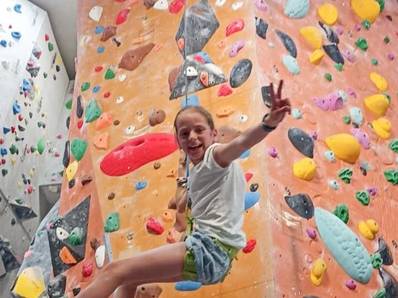 Klettern and er Kletterwand